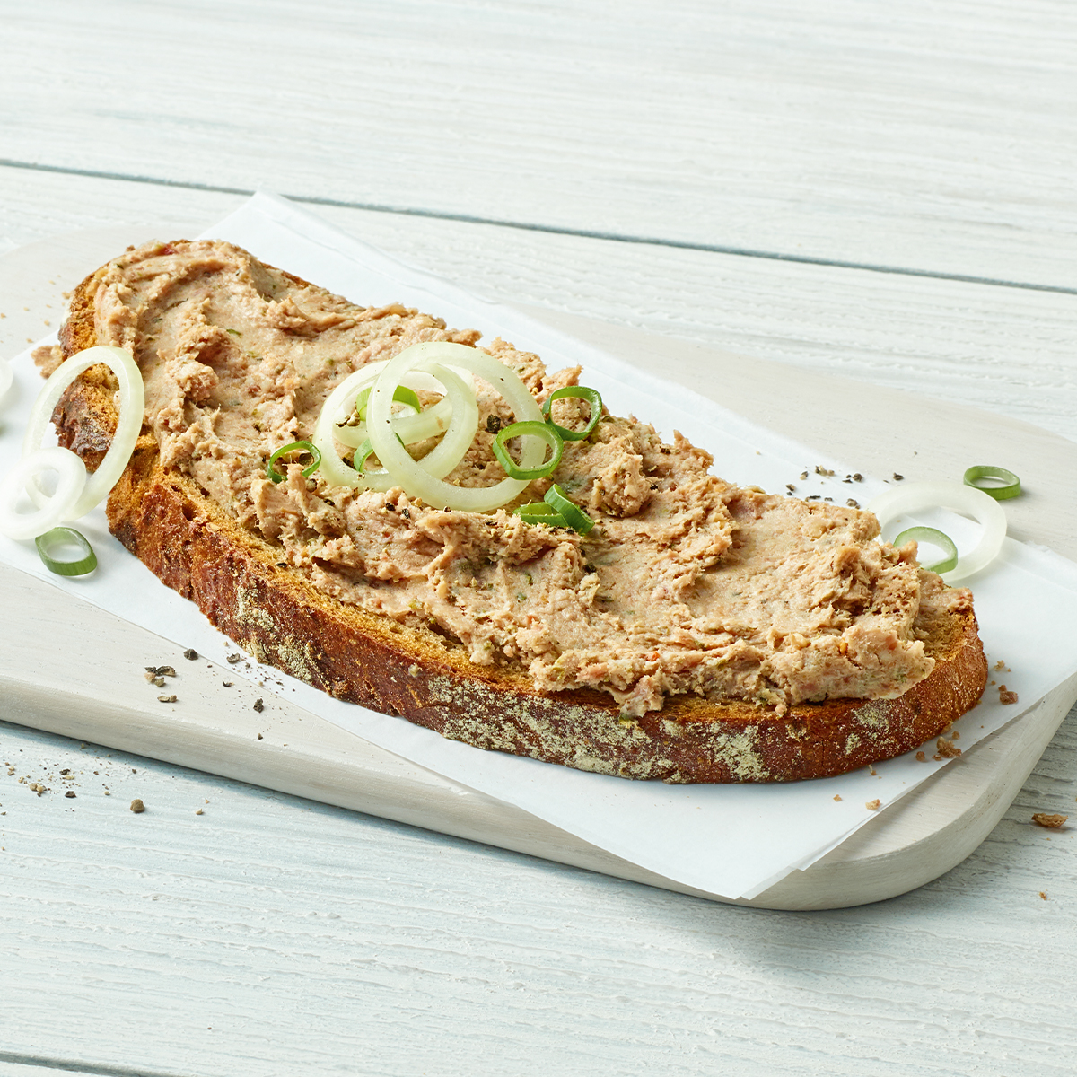 Brot mit Oederaner Landleberwurst